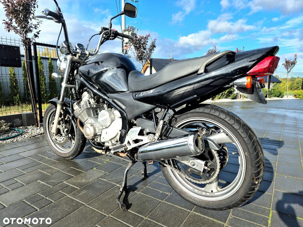Yamaha XJ - 8