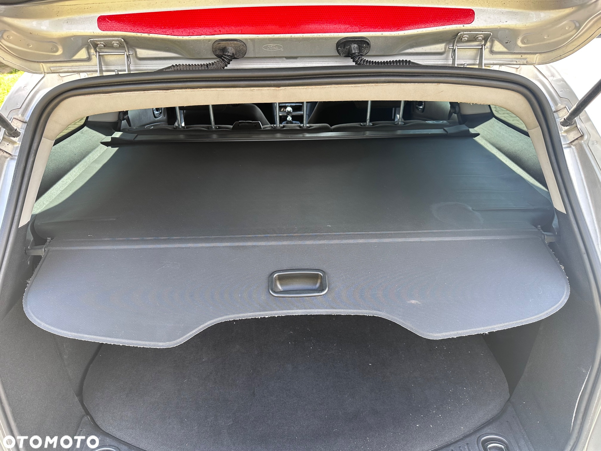 Ford Mondeo 2.0 TDCi Trend - 13