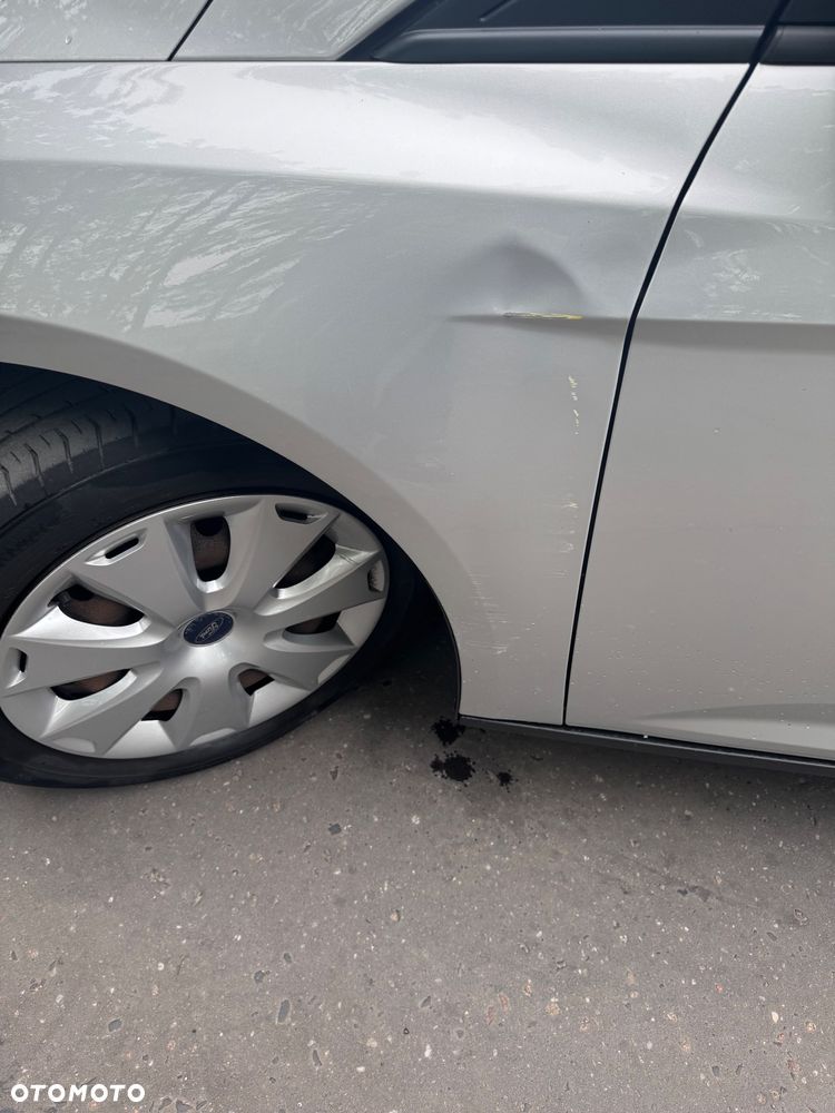 Ford Focus 1.6 TDCi Edition - 6