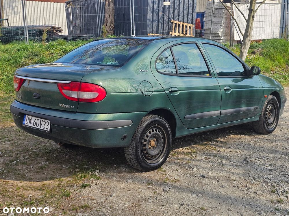 Renault Megane 1.6 - 3