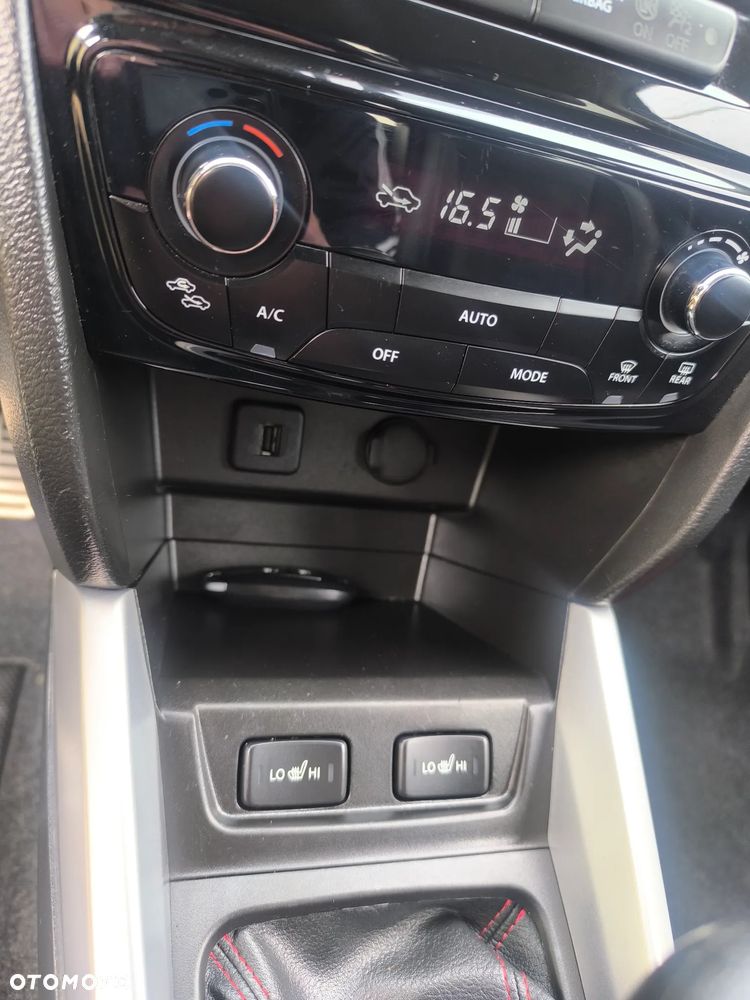 Suzuki Vitara 1.4 Boosterjet S - 26