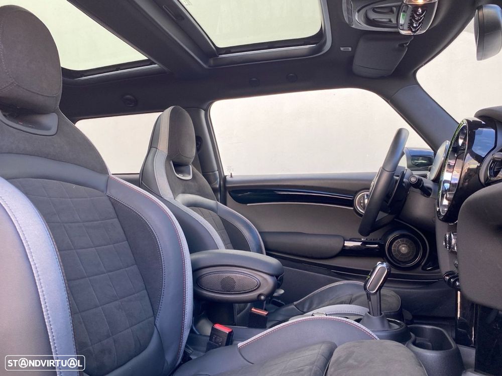 MINI 3 Portas John Cooper Works Auto Desportiva - 16