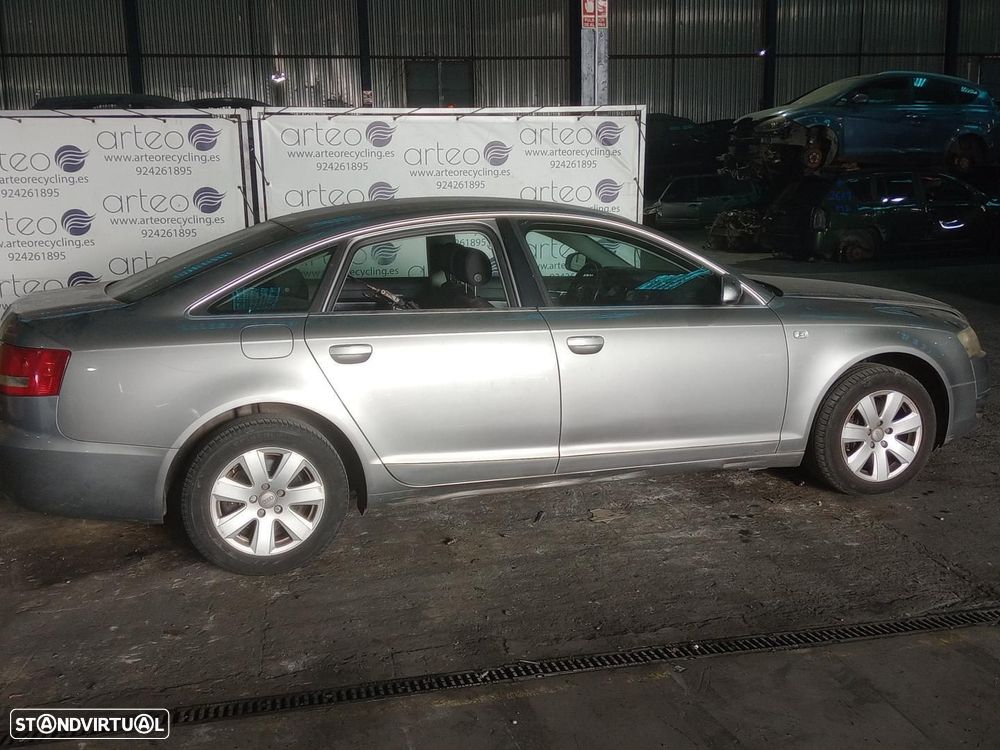 COMPRESSOR DE AR CONDICIONADO AUDI A6 BERLINA 4F2 - 1