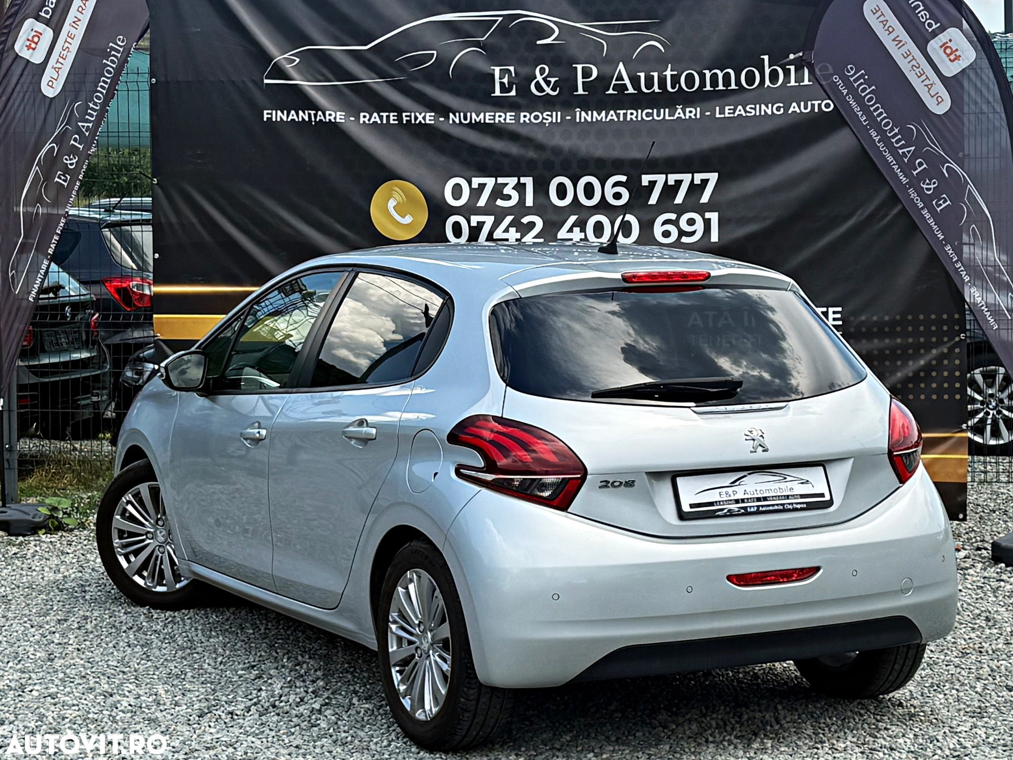 Peugeot 208 1.2 L PureTech Style - 11