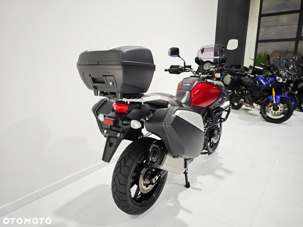Suzuki V-STROM - 11