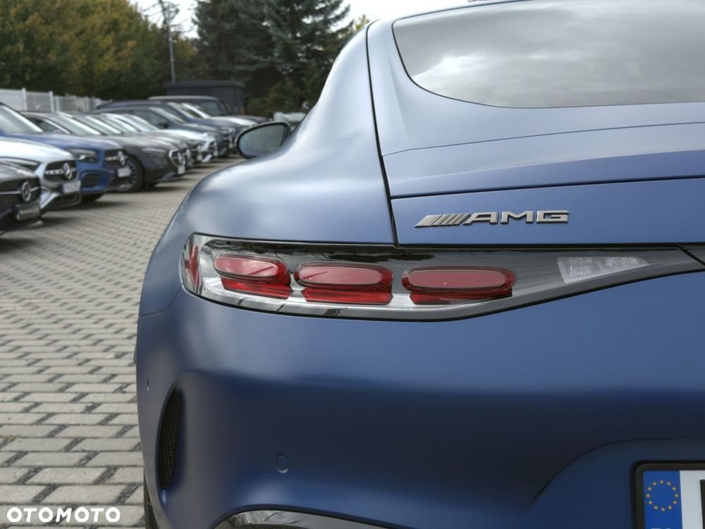 Mercedes-Benz AMG GT 63 4MATIC+ - 10