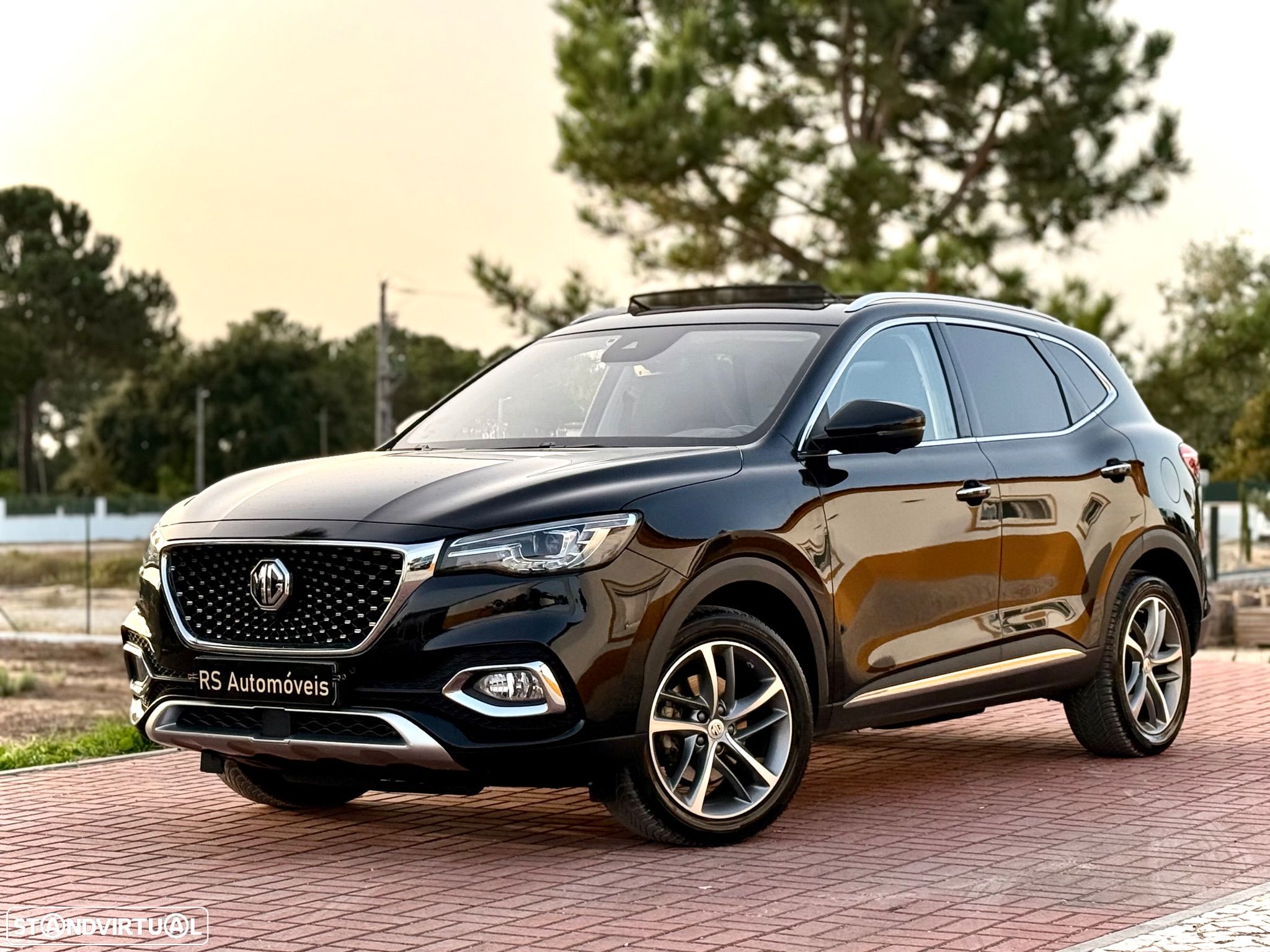 MG EHS 1.5 T-GDI Plug-in Hybrid Luxury - 1