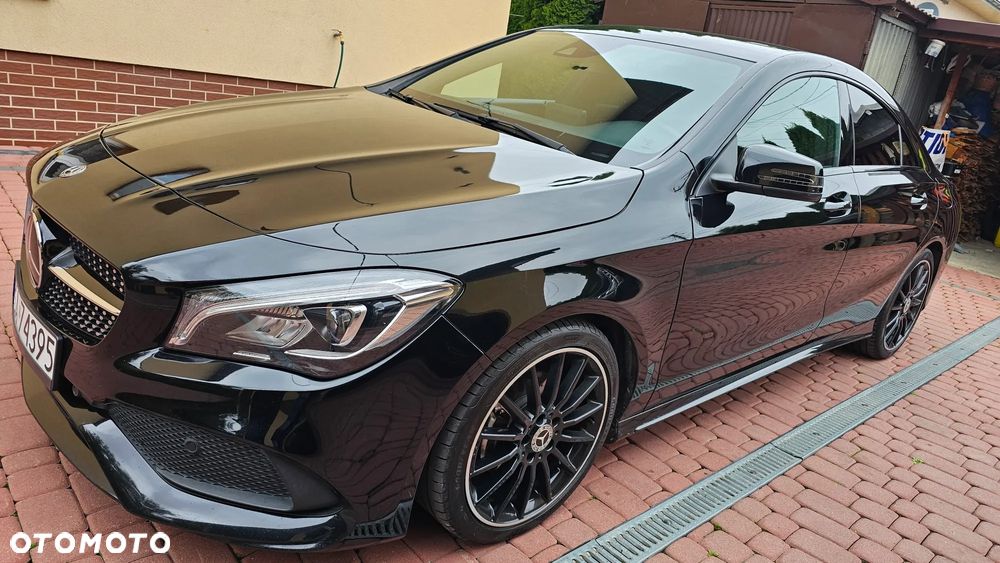 Mercedes-Benz CLA 200 d 4Matic 7G-DCT AMG Line - 12