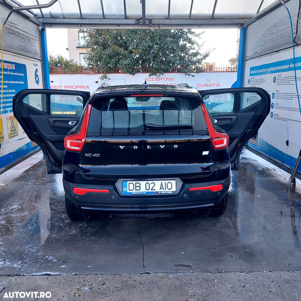 Volvo XC 40 Recharge T5 Twin Engine AT7 Inscription Expression - 3