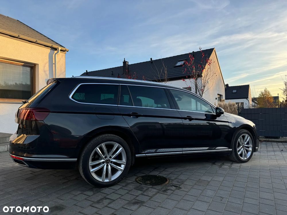 Volkswagen Passat - 5