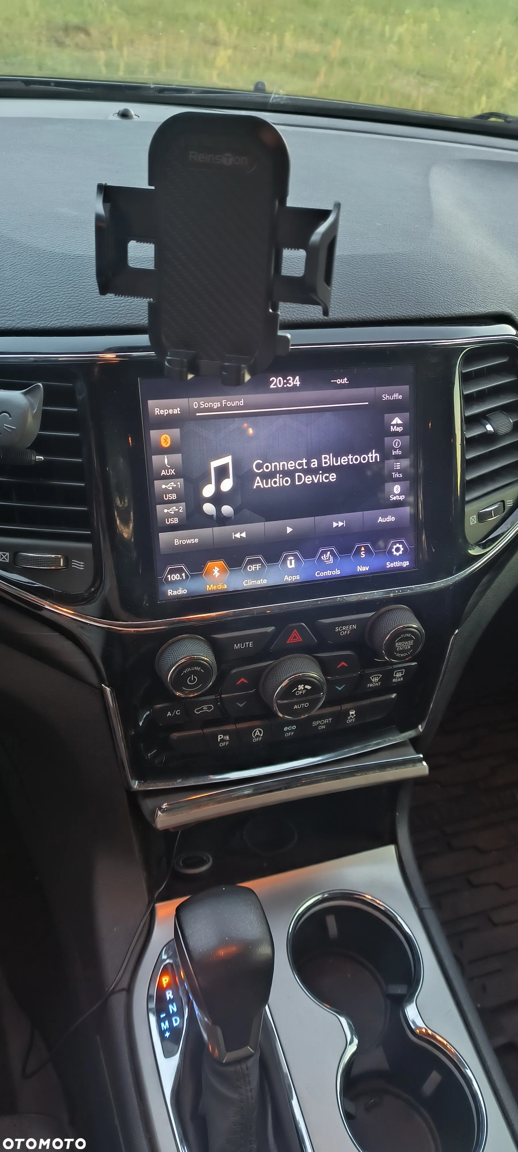Jeep Grand Cherokee - 8