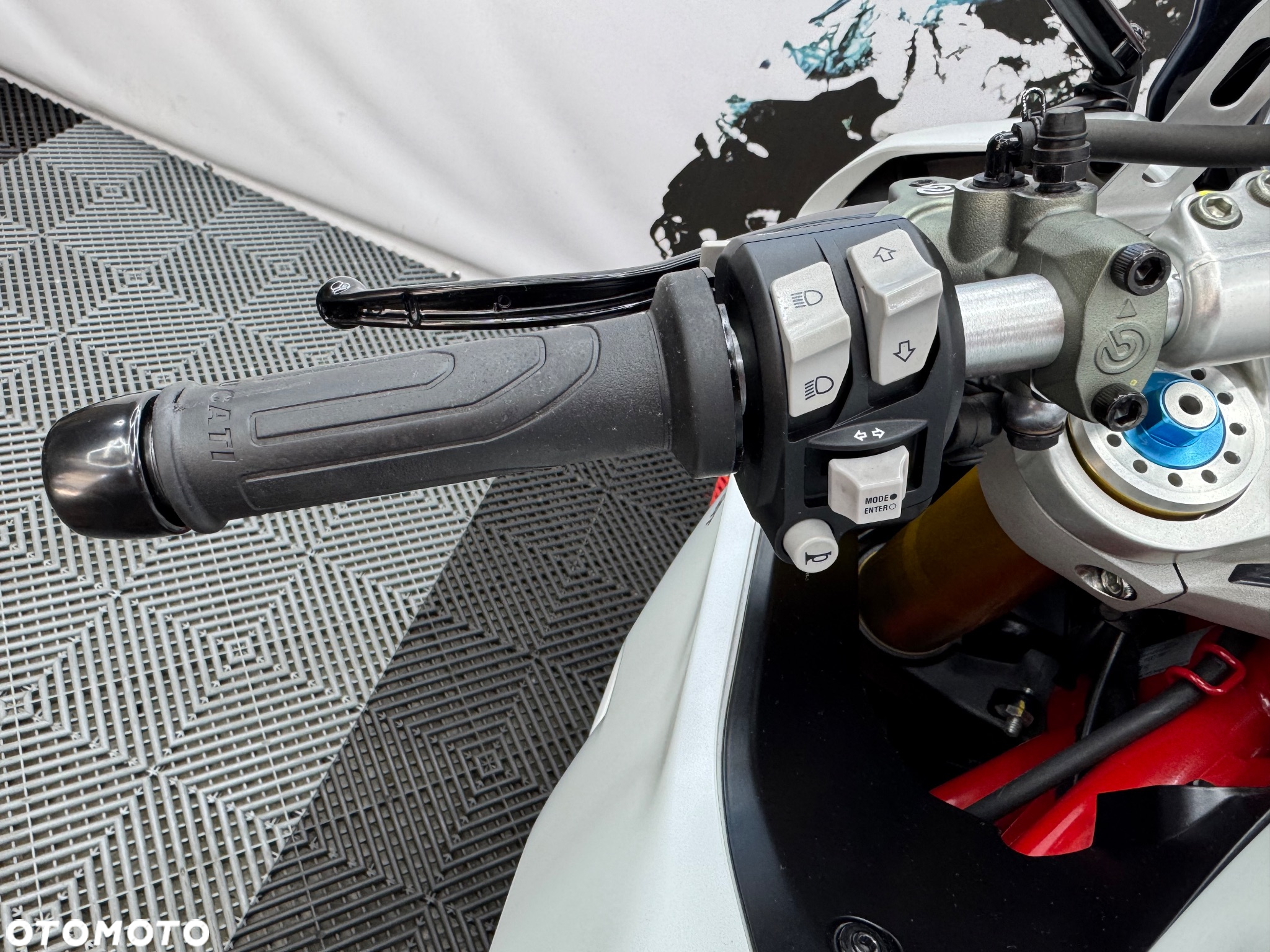 Ducati SuperSport - 21