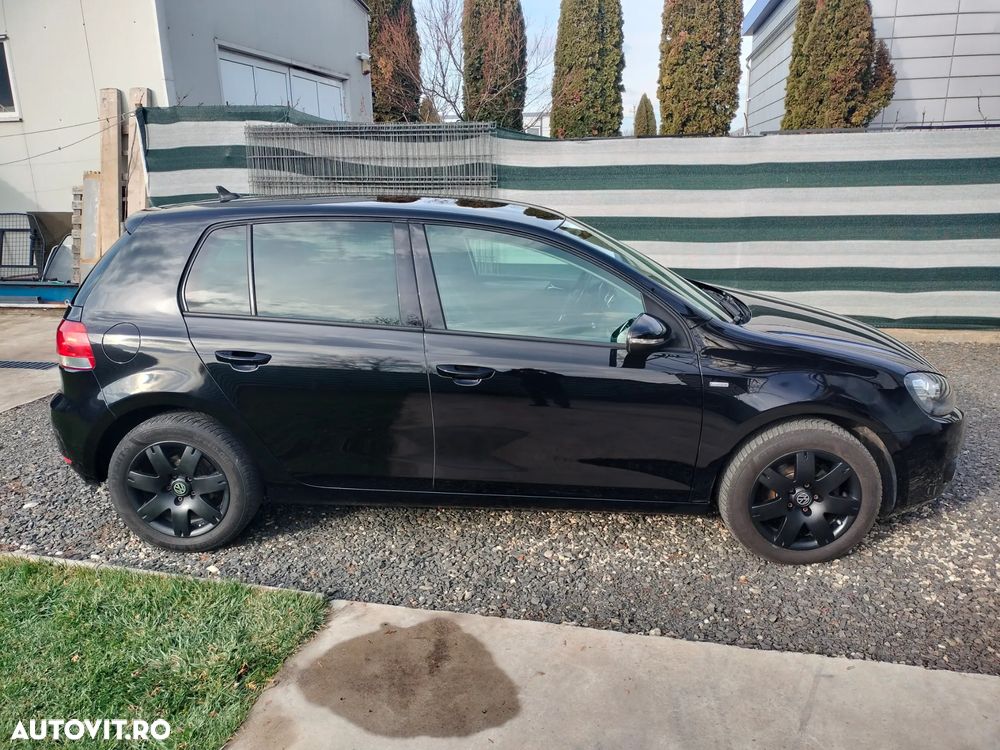 Volkswagen Golf 1.6 TDI DPF Style - 26