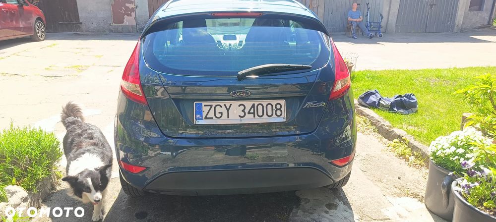Ford Fiesta 1.25 Ambiente - 10