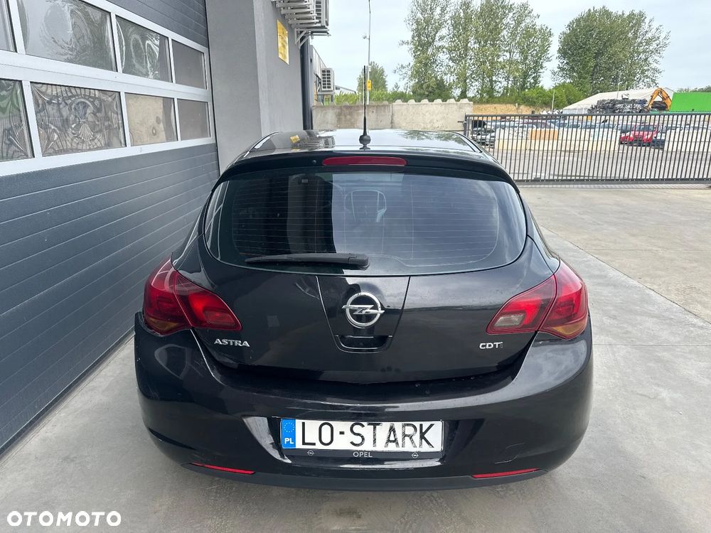 Opel Astra - 2