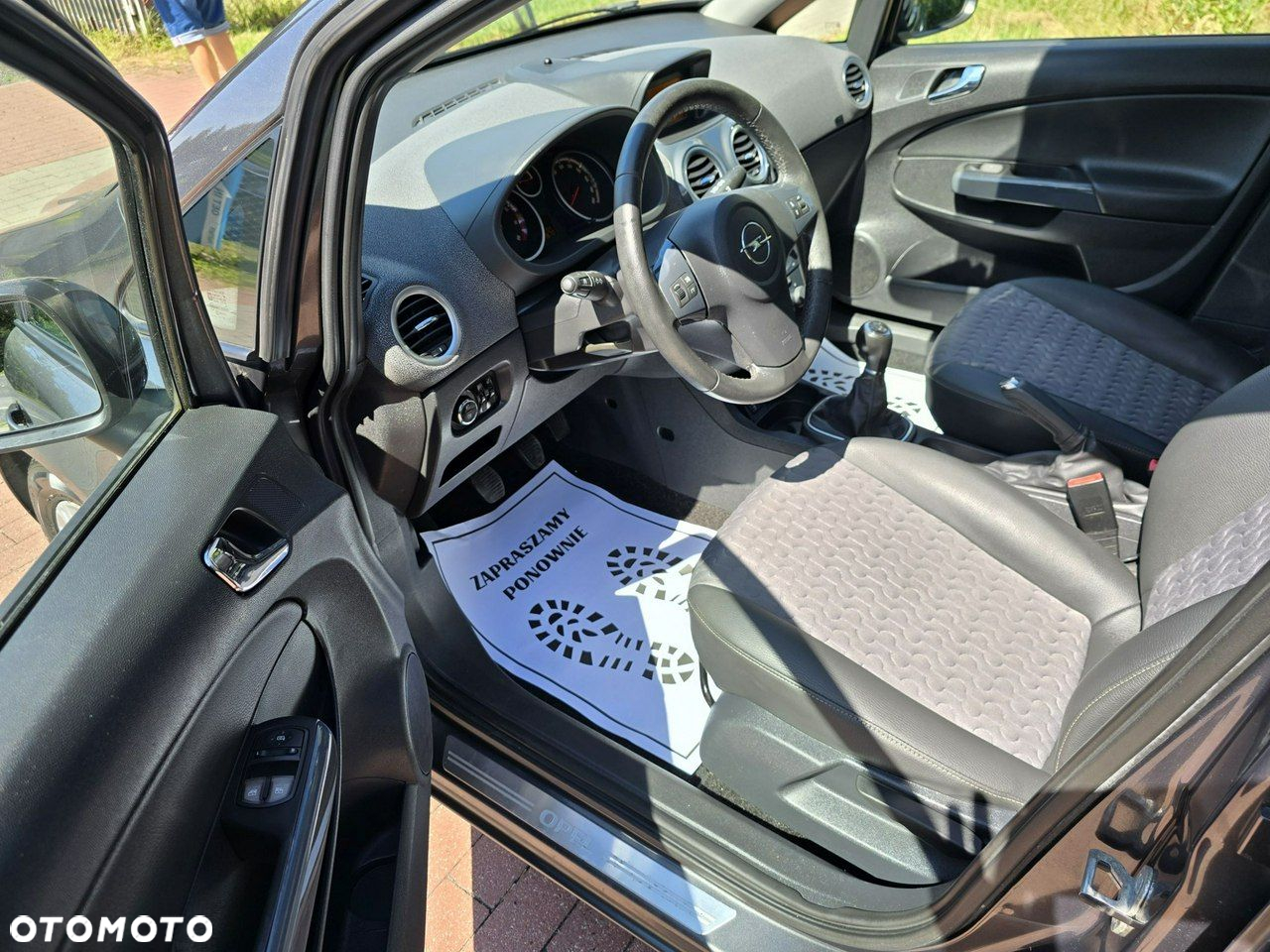 Opel Corsa - 17