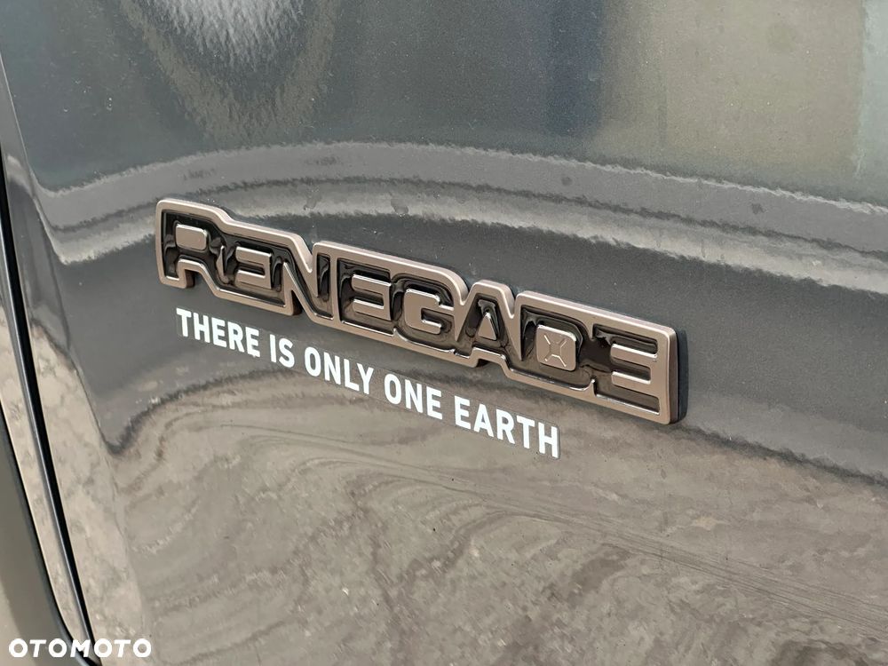 Jeep Renegade - 10