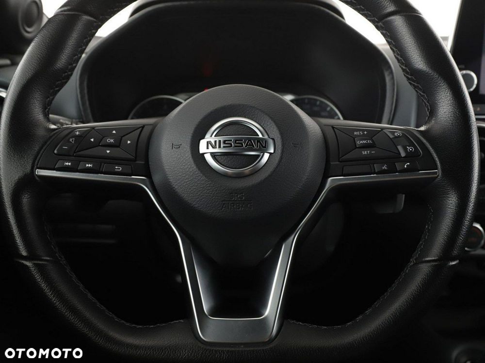 Nissan Juke 1.0 DIG-T N-Connecta DCT - 21