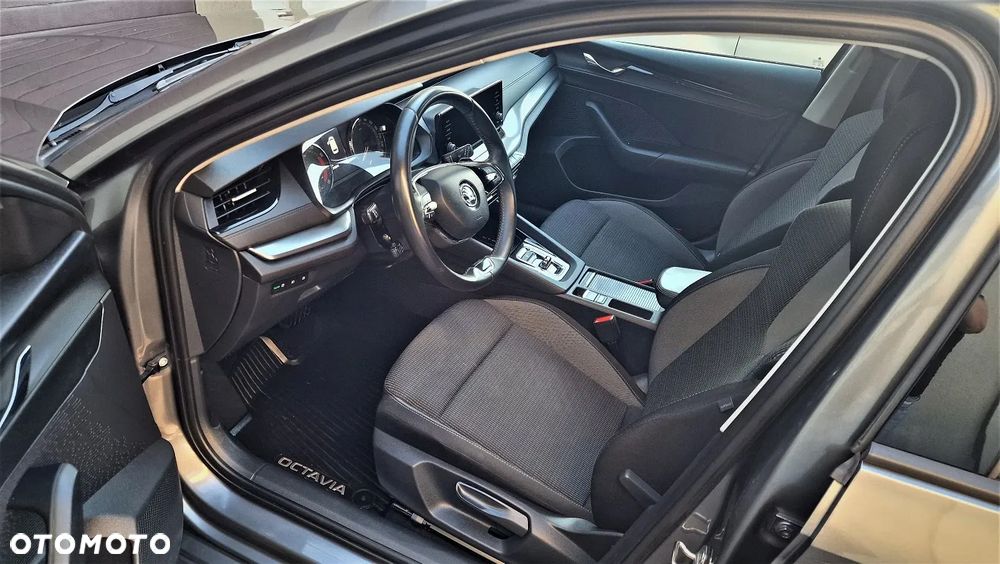 Skoda Octavia 1.5 TSI e-Tec Ambition DSG - 11