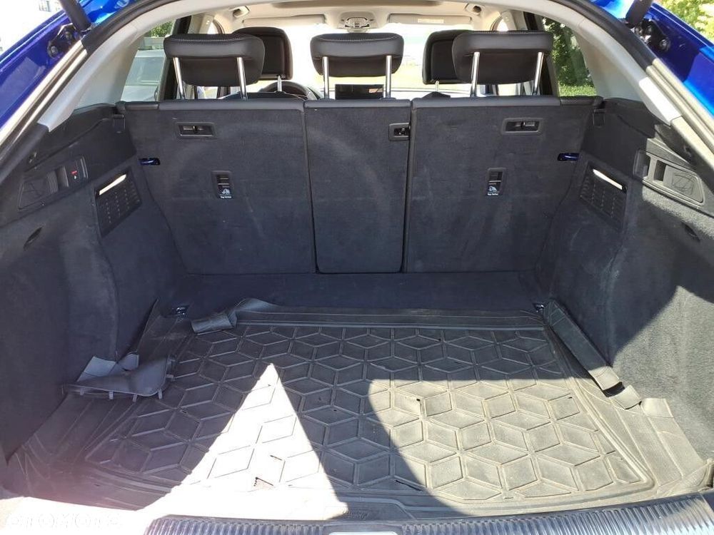 Audi Q5 Sportback - 8