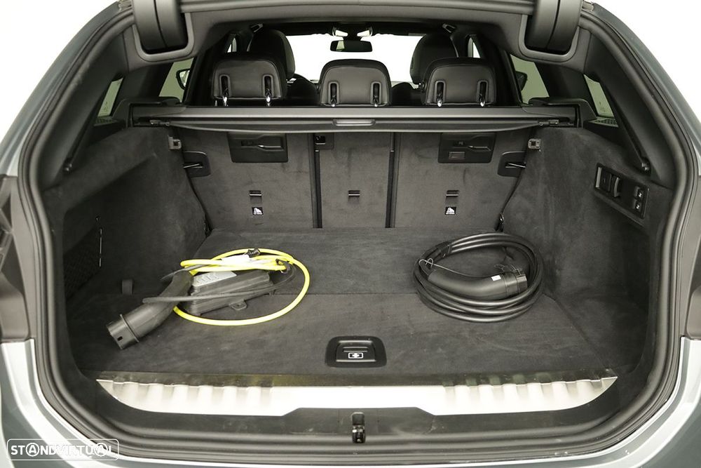 BMW 330 e Touring Pack M Auto - 28