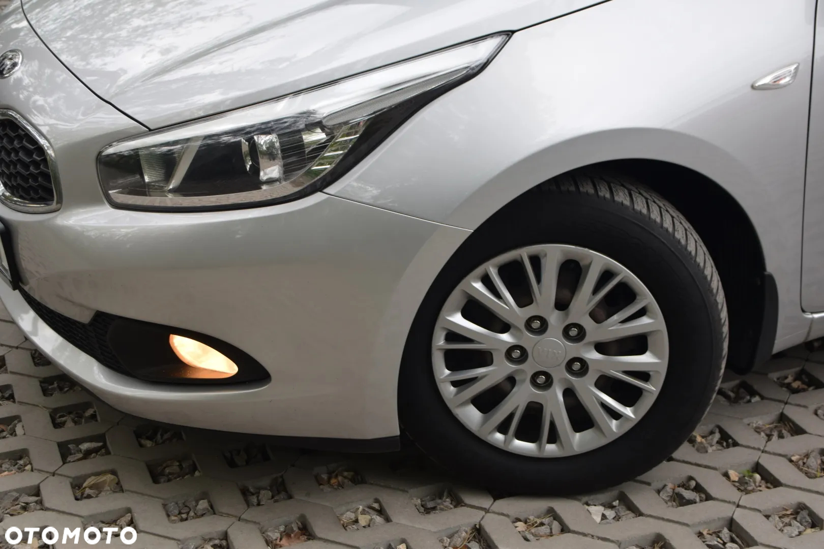 Kia Ceed 1.4 CVVT - 17