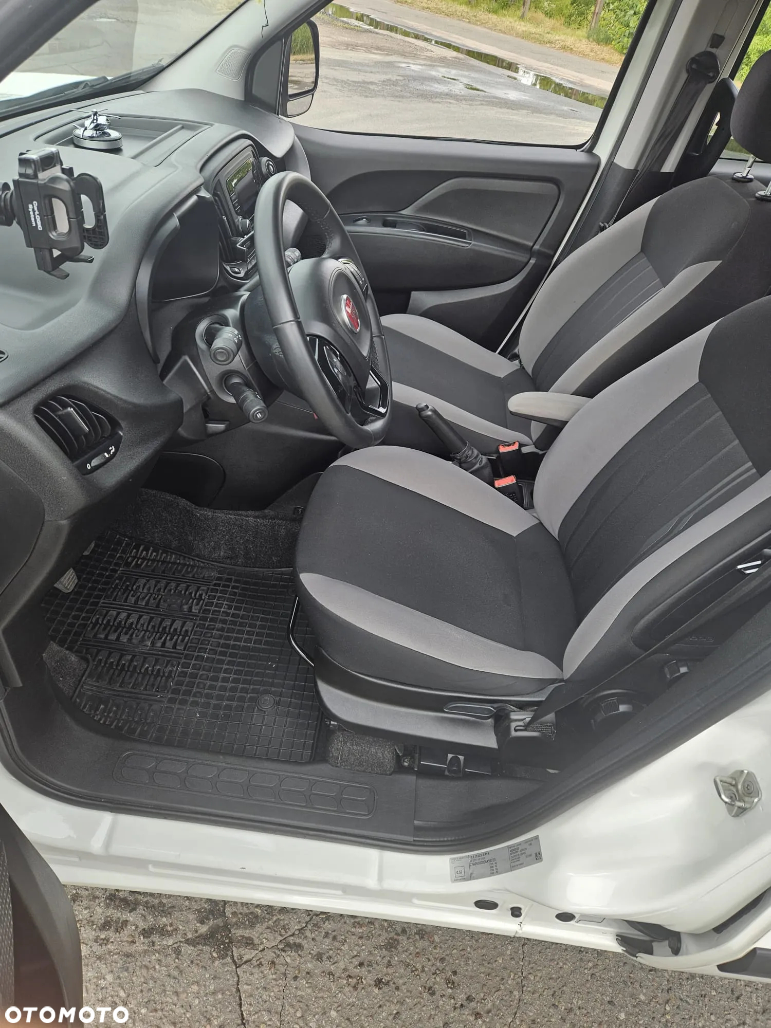 Fiat DOBLO MAXI - 11
