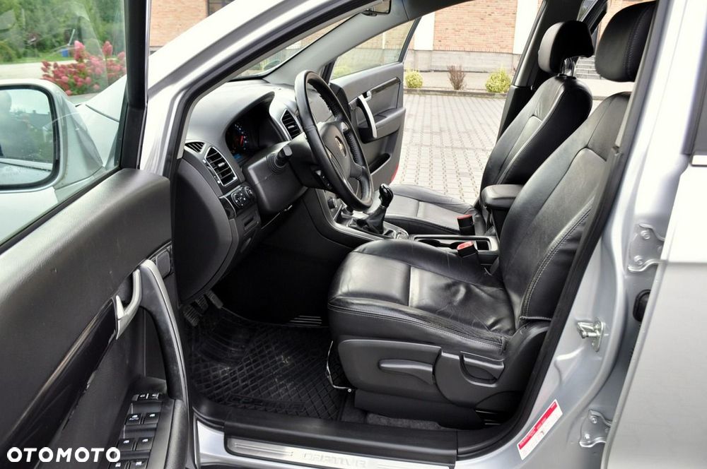 Chevrolet Captiva - 23