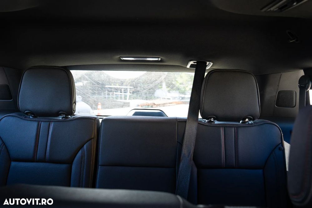 Chevrolet Tahoe - 38