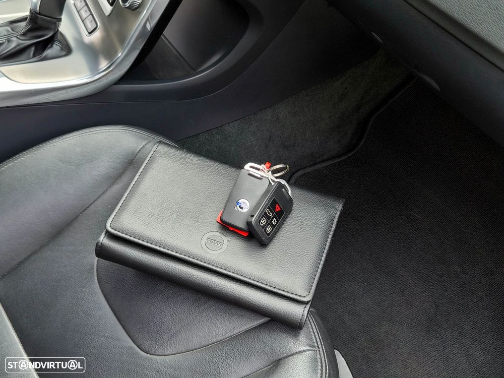 Volvo V60 - 14