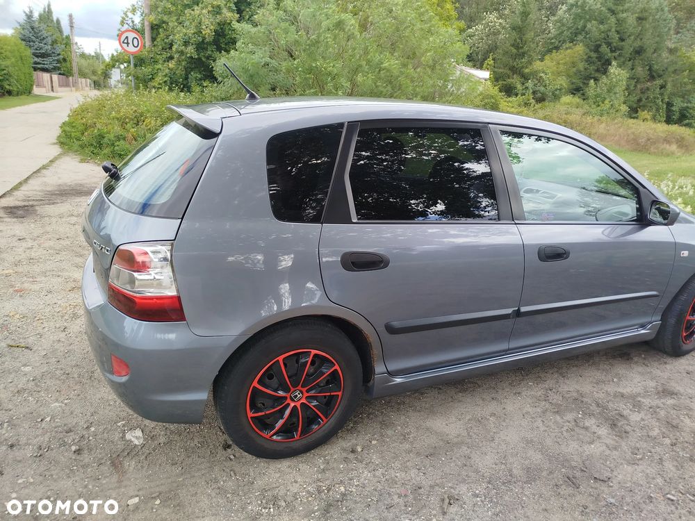 Honda Civic 1.6i ES - 4
