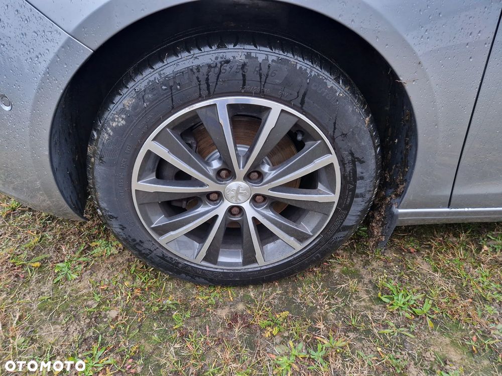 Peugeot 308 BlueHDi FAP 150 Stop&Start GT-Line Edition - 22