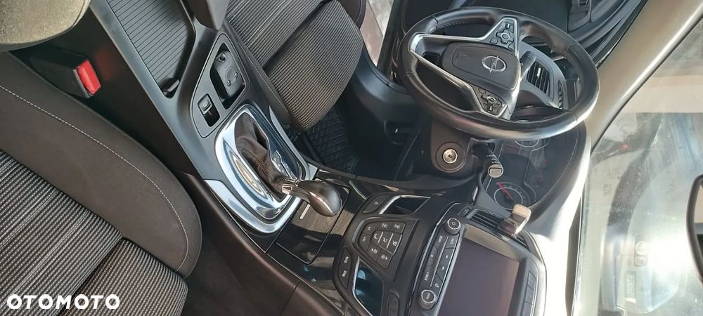 Opel Insignia 1.6 CDTI Sports Tourer - 3