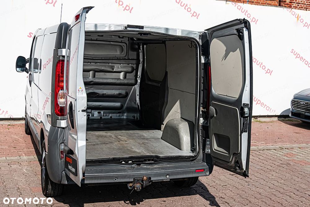 Opel Vivaro L2H1 2.0 115KM - 16