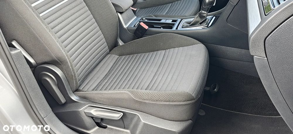 Volkswagen Golf 1.6 BlueTDI DSG Cup - 31
