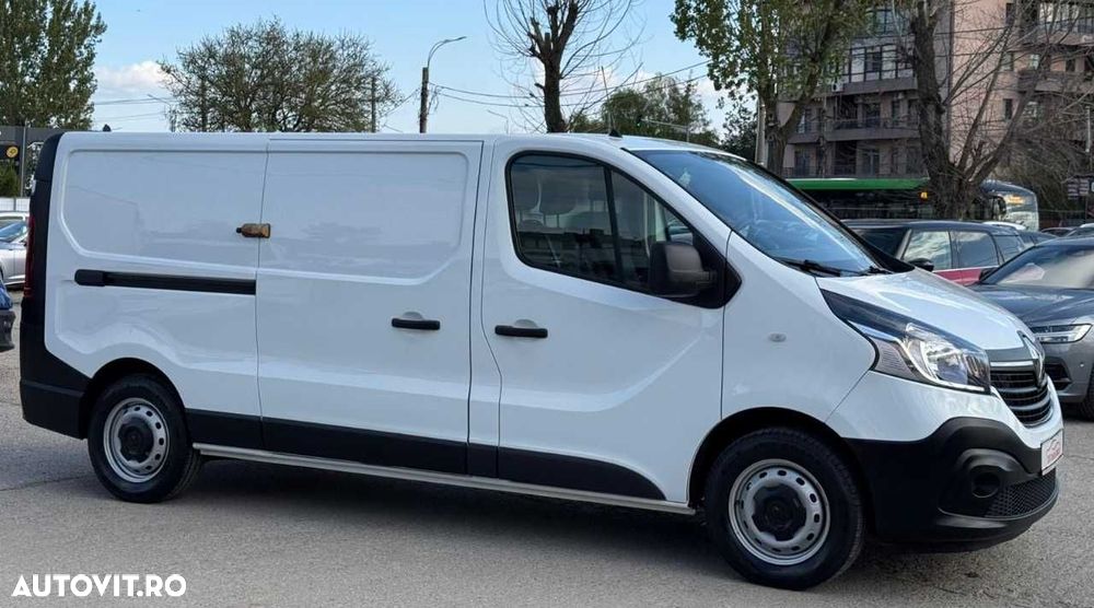 Renault Trafic L2H1 - 12