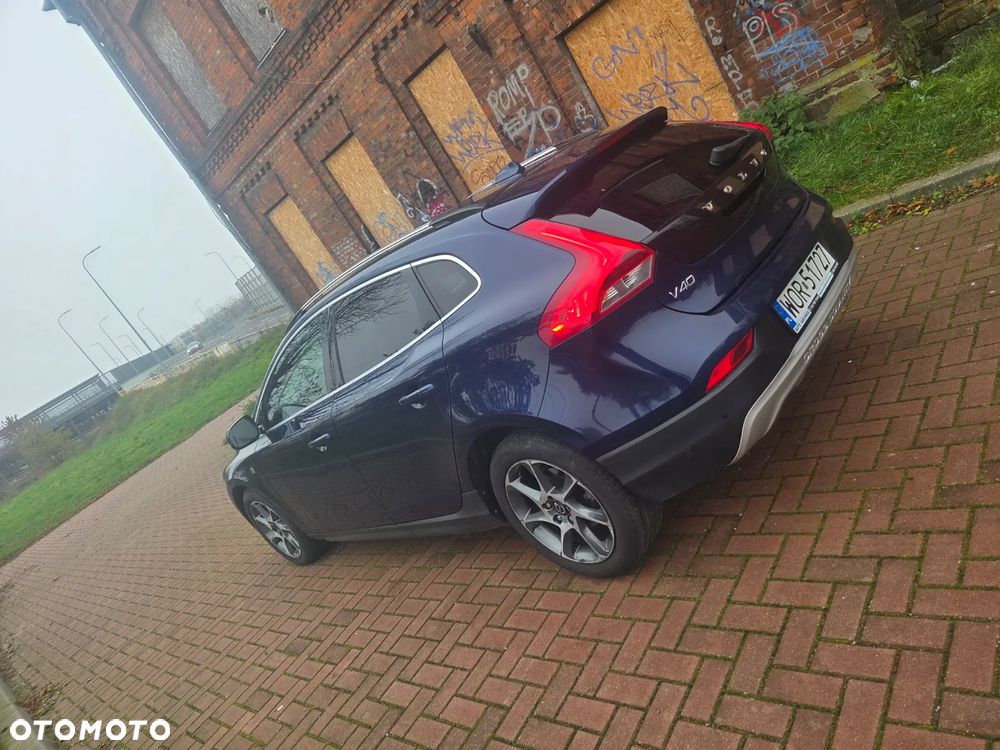 Volvo V40 D2 Ocean Race - 18