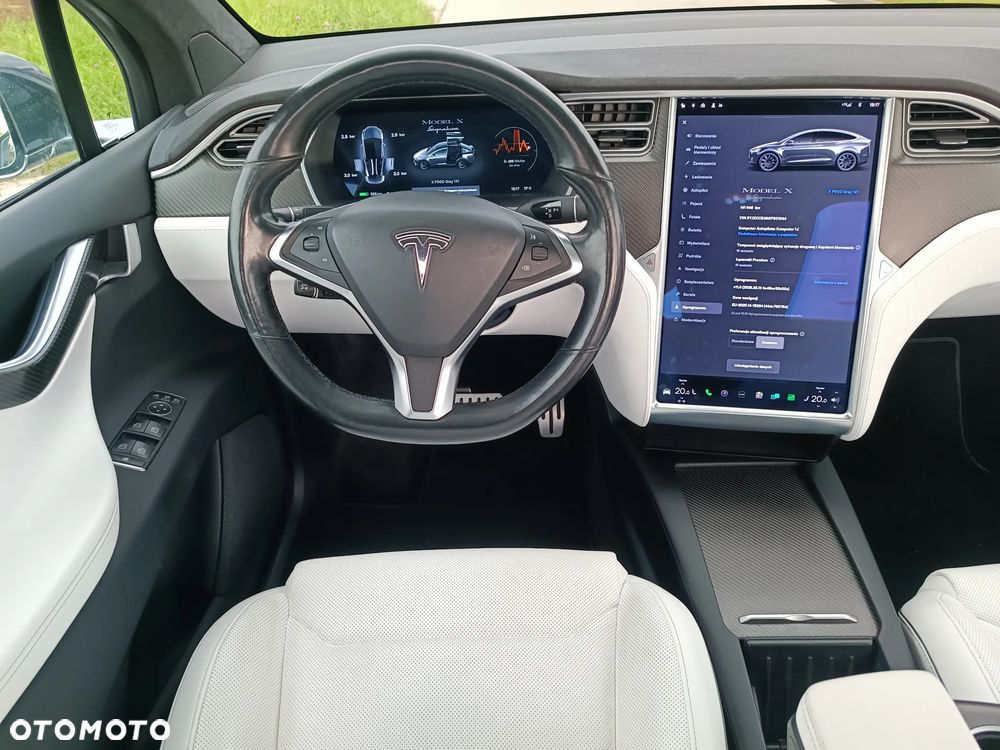 Tesla Model X Performance - 22