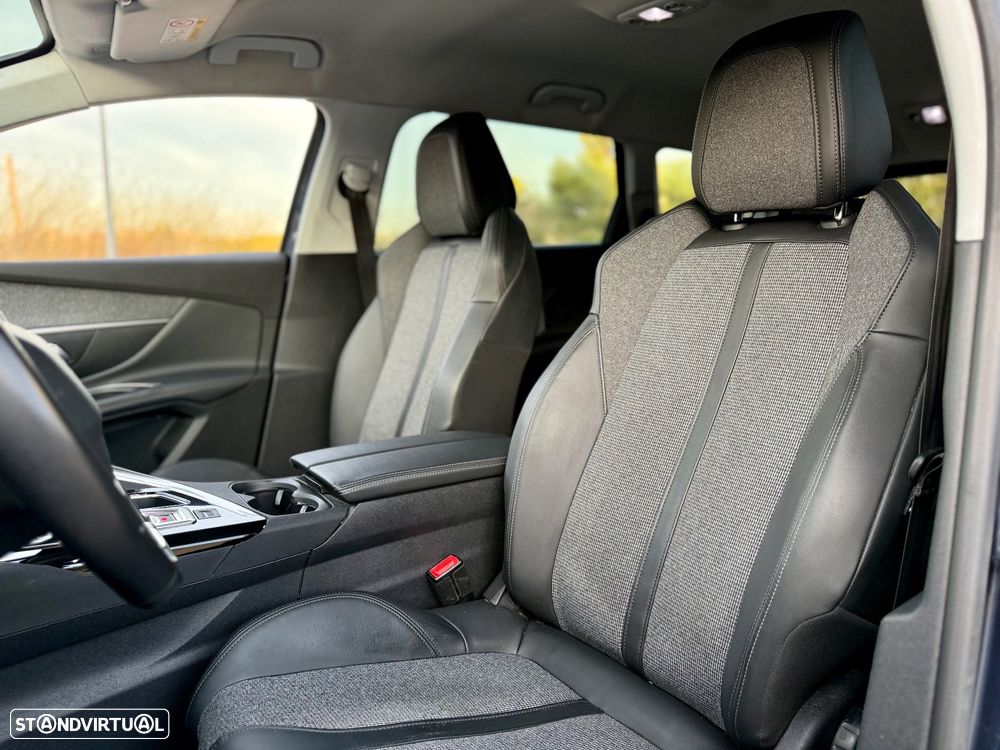 Peugeot 5008 1.2 PureTech Allure EAT8 - 5
