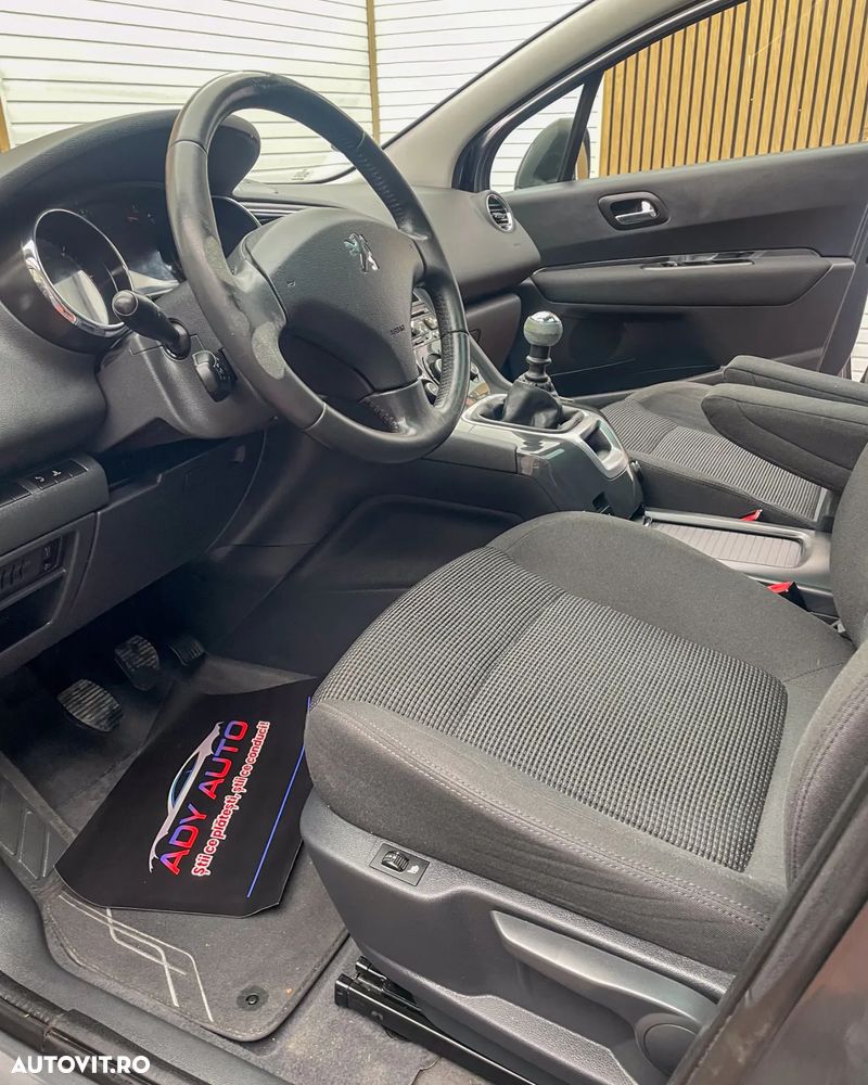 Peugeot 5008 1.6 HDI Confort Pack - 10