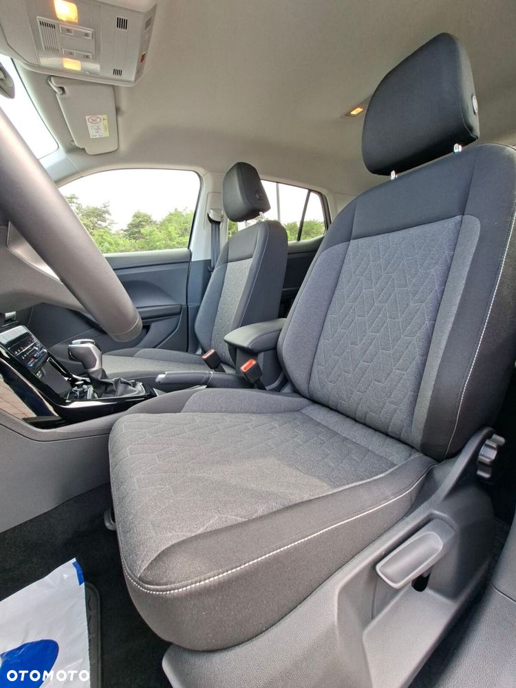 Volkswagen T-Cross - 11