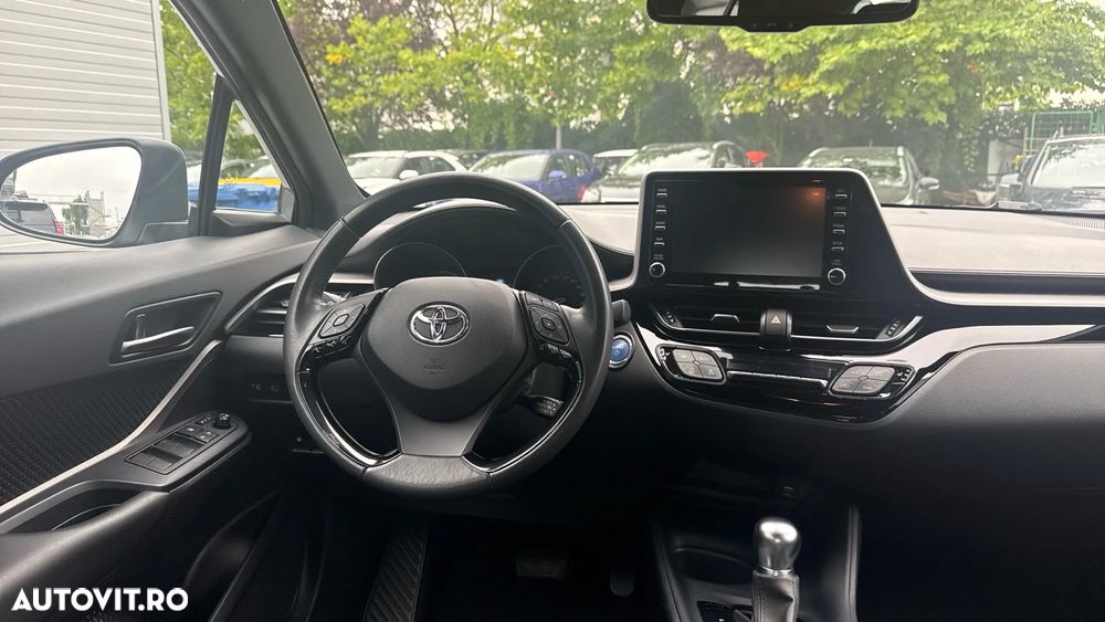 Toyota C-HR - 10
