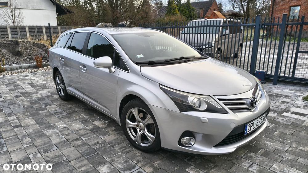 Toyota Avensis 2.0 D-4D Edition - 1