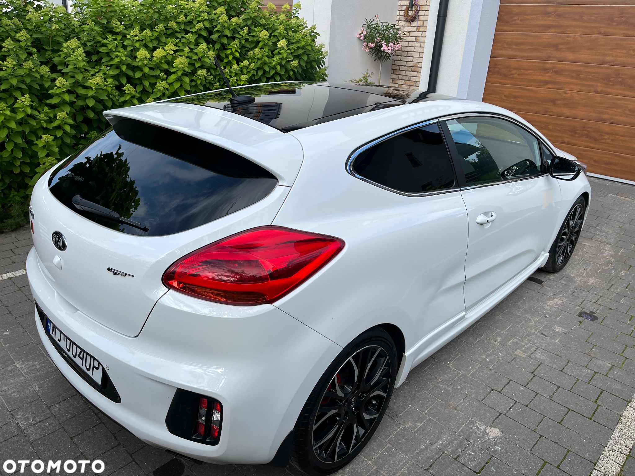 Kia Ceed Cee'd 1.6 T-GDI GT XL - 4