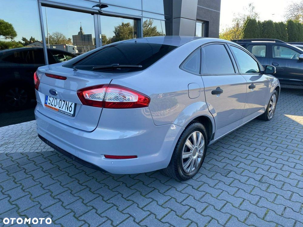 Ford Mondeo - 4