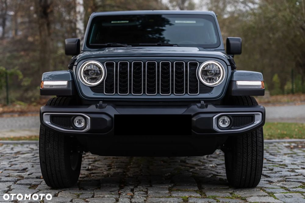 Jeep Wrangler - 4