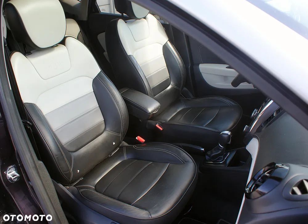 Renault Captur 1.2 Energy TCe Initiale Paris EDC - 16