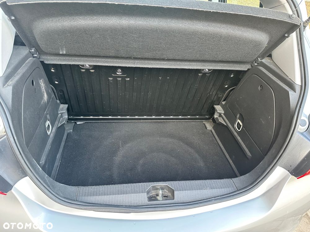 Opel Corsa 1.4 Enjoy - 11