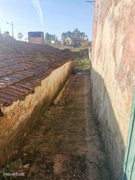 Moradia T2 em Ruina Tomar - Grande imagem: 3/12