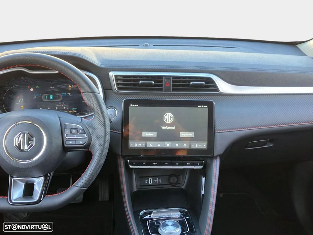 MG ZS EV 72.6 kWh Luxury OBC 11 kW - 15